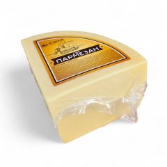 Сыр Пармезан 40% Юговской ~1,5кг сегмент